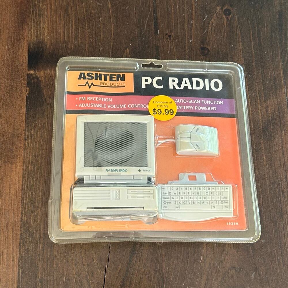 Vintage‎ Ashten Products PC Computer Radio FM Reception Battery Powered Sealed
